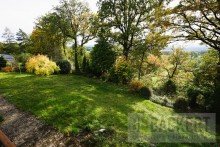 Gartenbereich Einfamilienhaus mit Einliegerwohnung und fantastischem Fernblick!