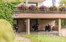 Motorradgarage Etabliertes Gasthaus mit Fremdenzimmern, Nebengeb�ude und viel Grund sucht Wirtsleute!