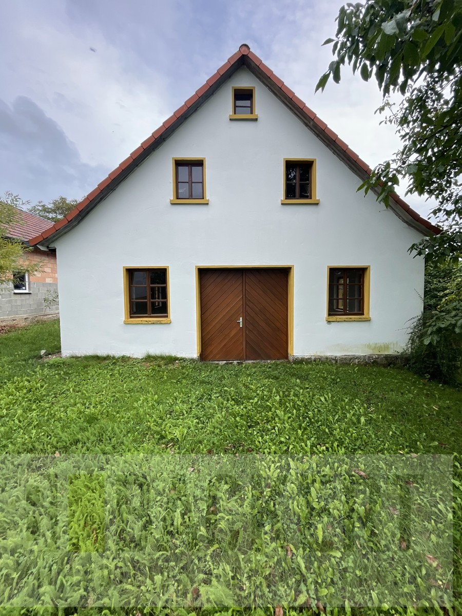 Frontansicht Werkstattgeb�ude Einfamilienhaus Weismain
