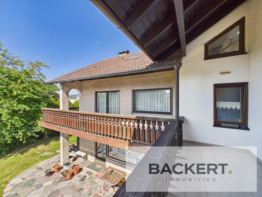 Balkon Gartenseite Zweifamilienhaus Wiesau / Sch�nhaid