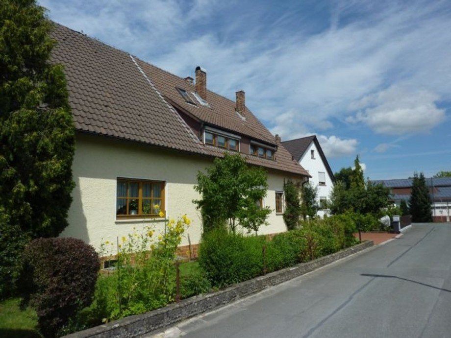 Ansicht Stra�enseite Dachgeschosswohnung Kulmbach