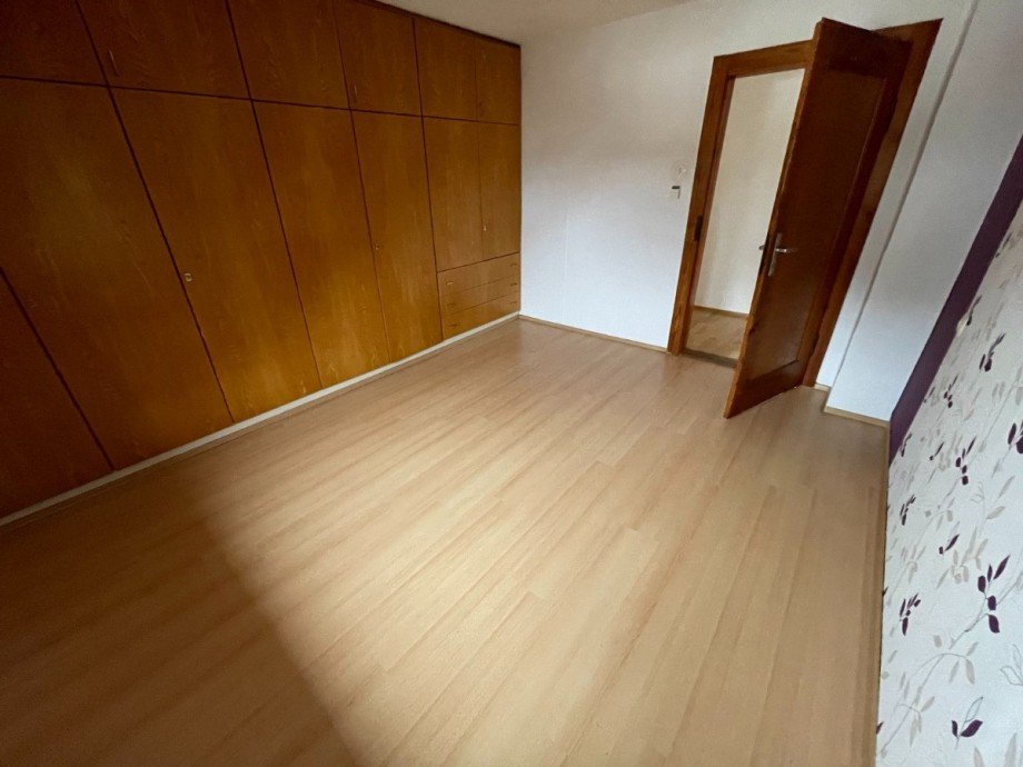 Schlafzimmer mit Einbauschrank Dachgeschosswohnung Kulmbach