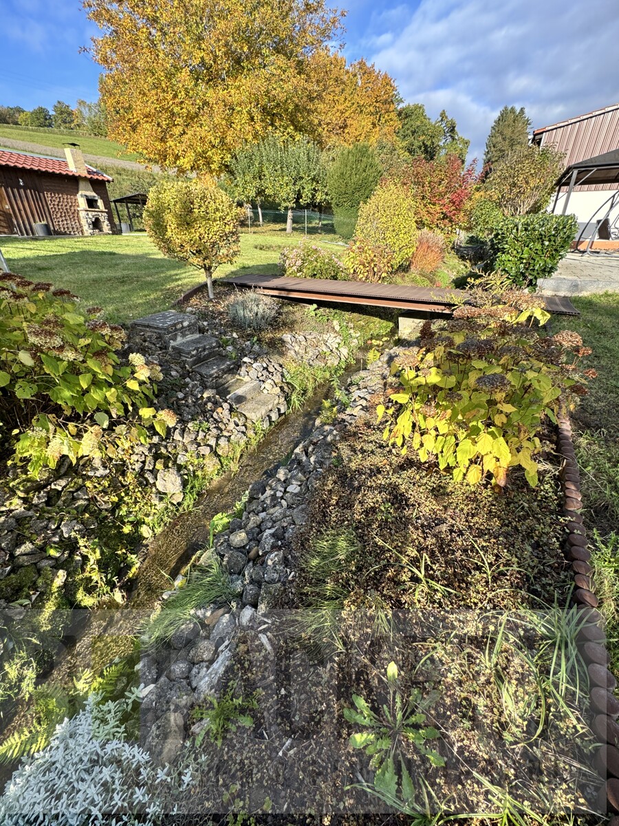 Bachlauf Zweifamilienhaus Weismain