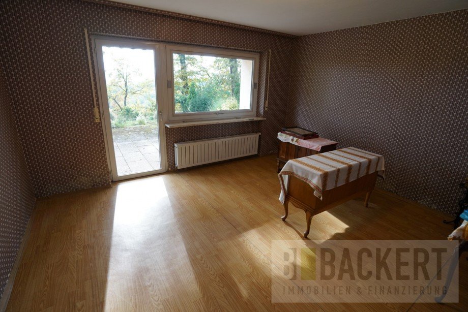 Schlafzimmer Kellergeschoss Einfamilienhaus Mainleus