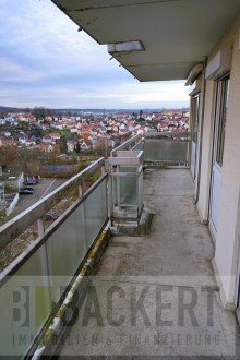 Balkon Renovierungsbed�rftige 3-Zimmer-Wohnung �ber den D�chern von Lichtenfels!
