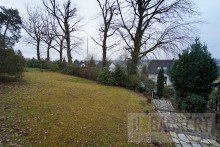 Gartenbereich Machen Sie aus dieser Immobilie Ihr Traumhaus! Einfamilienhaus mit einmaligem Grundst�ck.