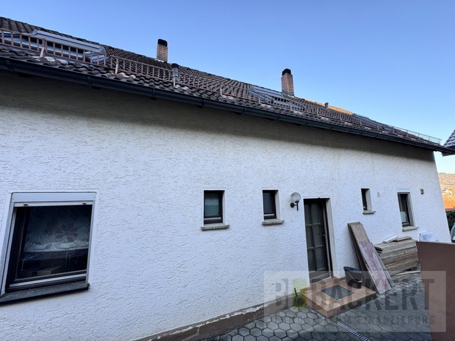 R�ckansicht Zweifamilienhaus Untersteinach