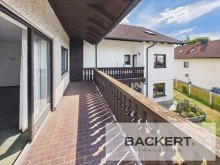 Balkon Ein Grundst�ck, zwei Einheiten und jede Menge Platz! Ideal als Mehrgenerationenhaus