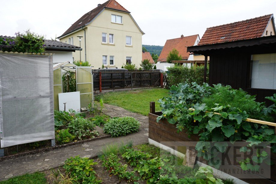 Gartenbereich Zweifamilienhaus Kronach