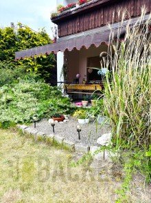 Terrassenbereich Gro�es Zweifamilienhaus mit Garage in toller Wohnlage von Burgkunstadt