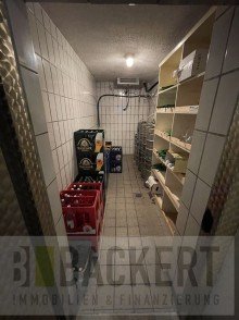 K�hlzelle Etabliertes Gasthaus mit Fremdenzimmern, Nebengeb�ude und viel Grund sucht Wirtsleute!