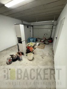 Garage Einzigartiges landwirtschaftliches Anwesen 
- Wohnhaus, Scheunen und noch viel mehr!