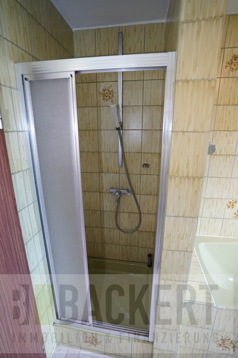 Badezimmer EG Einfamilienhaus Mainleus
