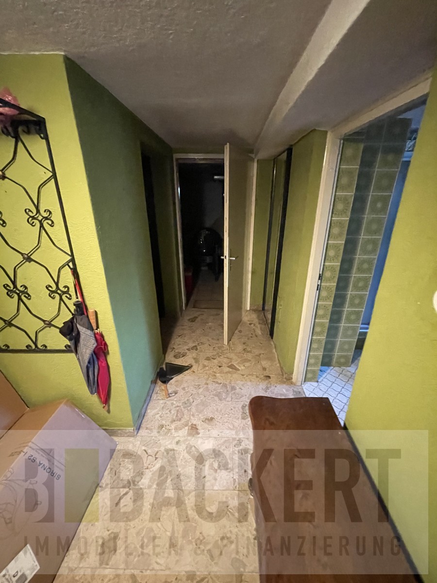 Flurbereich Keller Zweifamilienhaus Weismain