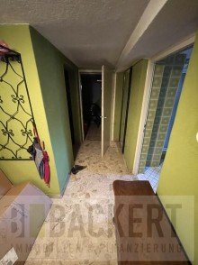 Flurbereich Keller Ger�umiges Zweifamilienhaus im Herzen von Weismain.