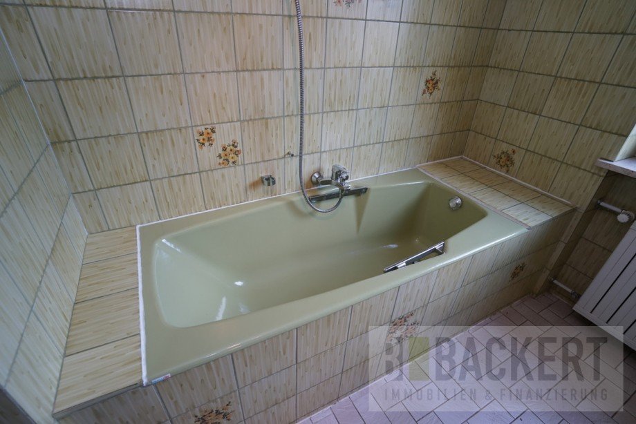 Badezimmer EG Einfamilienhaus Mainleus