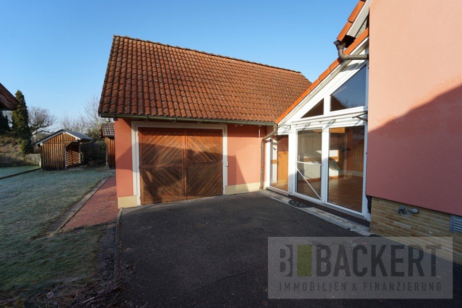 Hofbereich mit Garage Doppelhaush�lfte Redwitz a.d. Rodach
