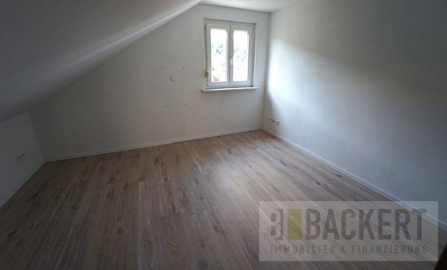 Schlafzimmer Dachgeschoss Einfamilienhaus Wallenfels