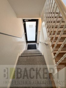 Treppenhaus B�ro oder Praxis mit Stellpl�tzen in TOP-Lage von Bayreuth