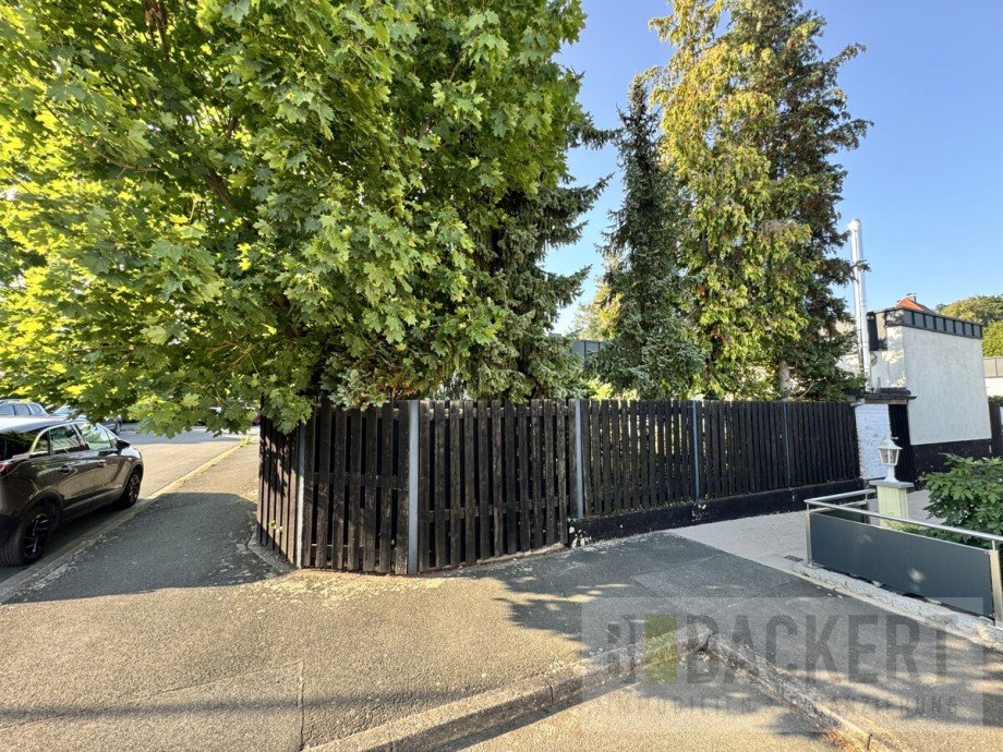 Ansicht Stra�enseite Bungalow Kulmbach / Weiher