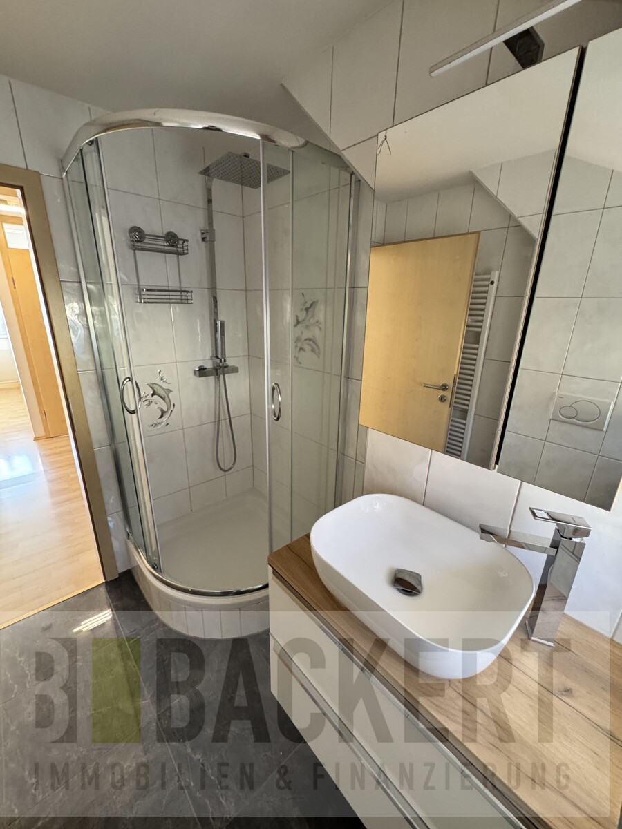 Badezimmer DG Zweifamilienhaus Weismain