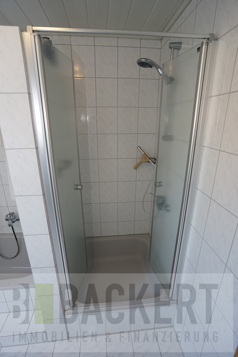 Dusche Doppelhaush�lfte Weismain