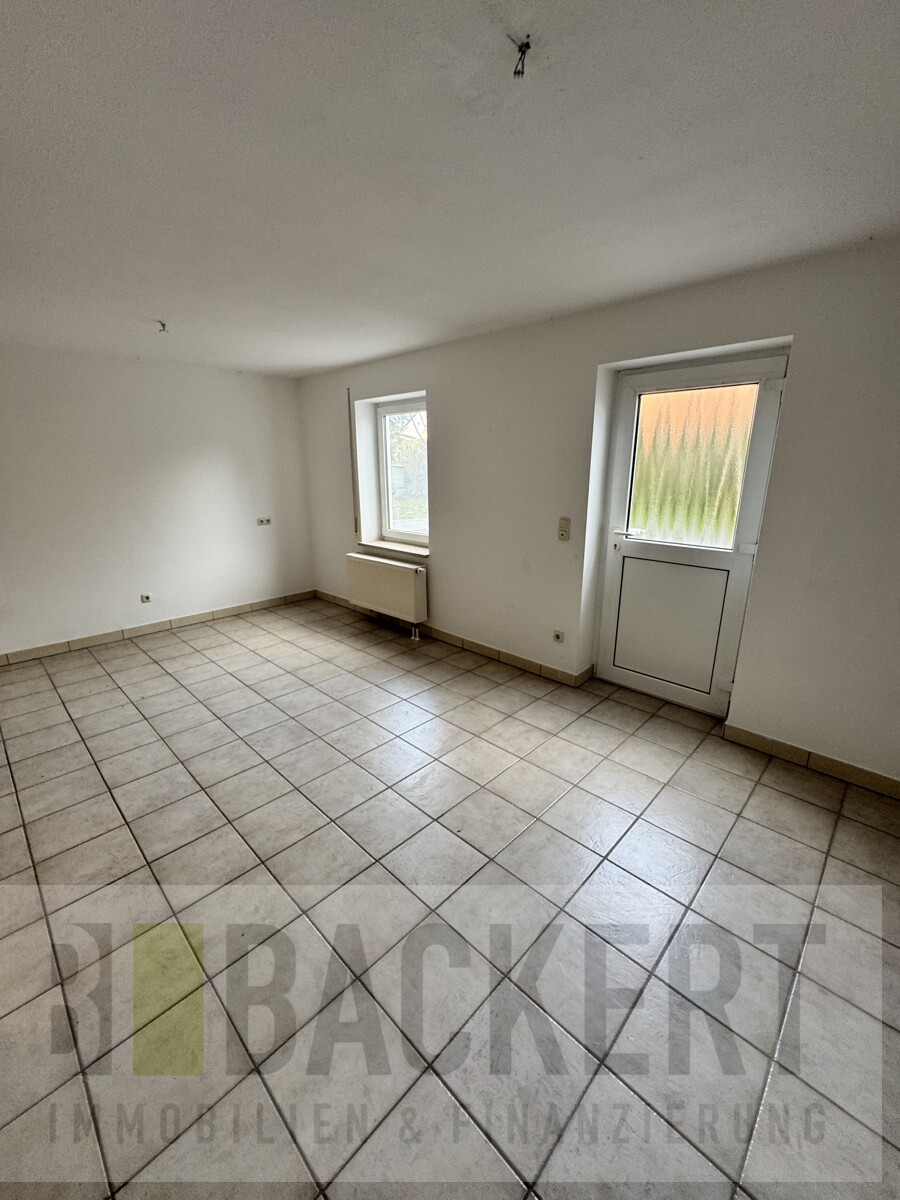 Wohnraum Einliegerwohnung Doppelhaush�lfte Altenkunstadt