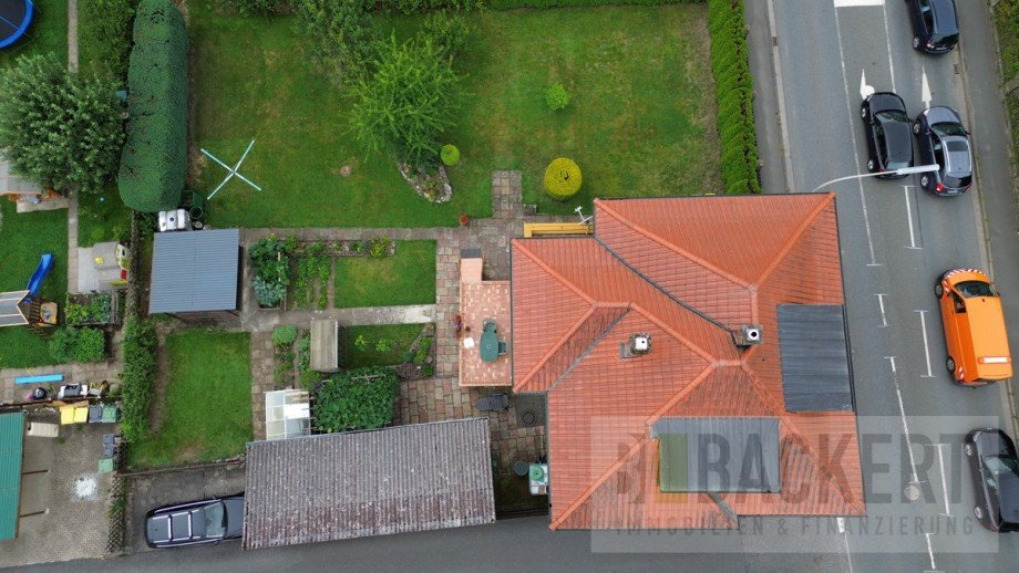 Grundst�ck in der Vogelperspektive Zweifamilienhaus Kronach