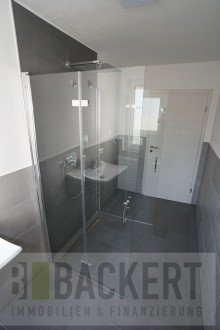 Duschkabine Umfangreich renovierte Doppelhaush�lfte in Michelau i. Ofr- OT. Frei ab sofort!