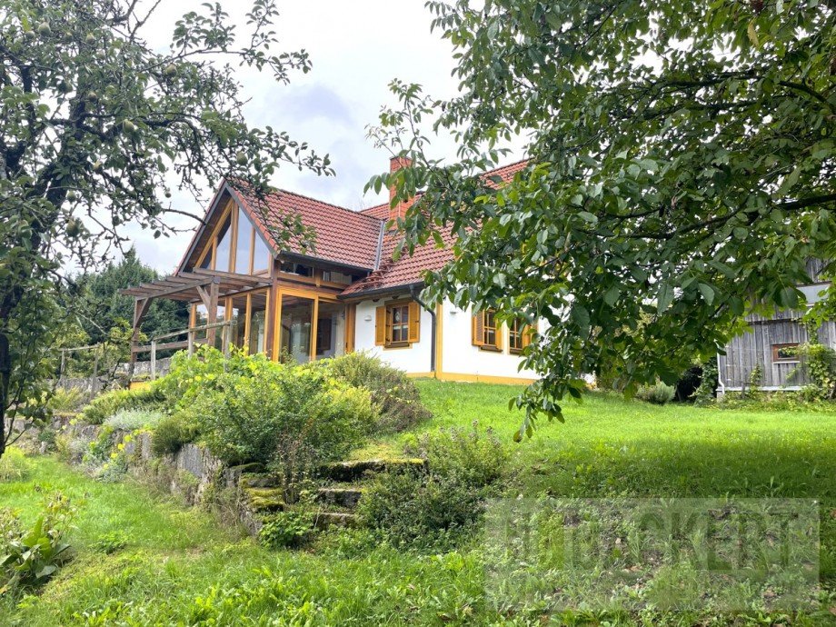 Ansicht Gartenseite Einfamilienhaus Weismain