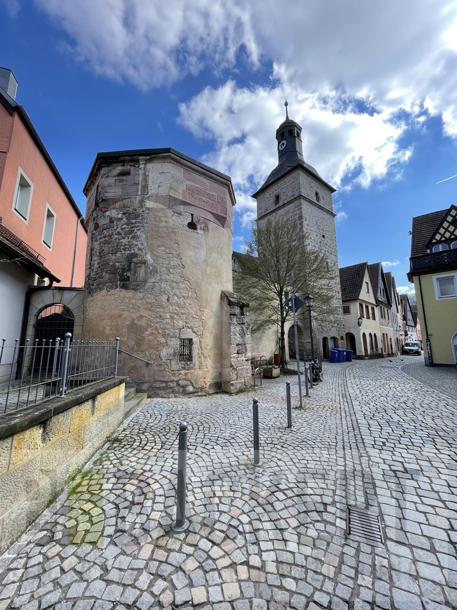 ca. 100m entfernt - der Wei�e Turm Einfamilienhaus Kulmbach