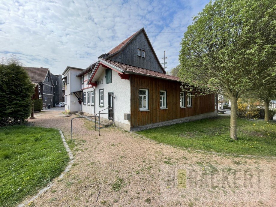 R�ckansicht Geb�ude mit Saal Gastronomie Ruhla