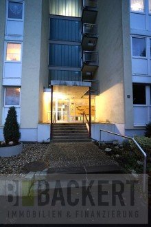 Eingangsbereich Renovierungsbed�rftige 3-Zimmer-Wohnung �ber den D�chern von Lichtenfels!