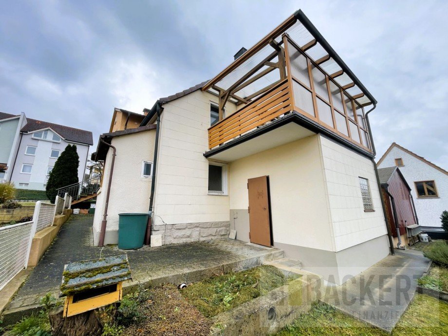 R�ckansicht �lteres Wohnhaus Einfamilienhaus Altenkunstadt