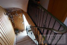 Treppenaufgang OG/DG Wohn- und Gesch�ftshaus in absolut zentraler Lage von Burgkunstadt!