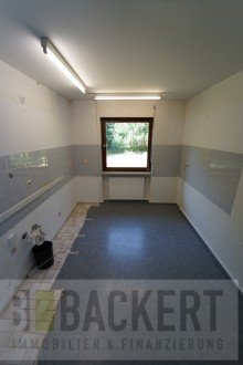 Aufenthaltsraum Praxis, B�ro oder doch Nutzung als Wohnhaus! 
Bungalow in Toplage von Altenkunstadt