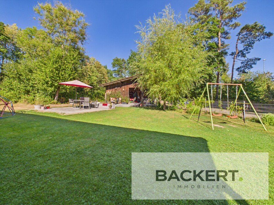 hinterer Gartenbereich Zweifamilienhaus Stockheim
