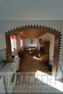 Essbereich Erdgeschoss Gro�es Ein- bis Zweifamilienhaus mit Nebengeb�uden in Mainleus - OT!