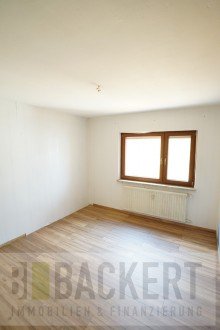 Schlaf-/Kinderzimmer EG Renditeobjekt mit vielf�ltigen Nutzungsm�glichkeiten!