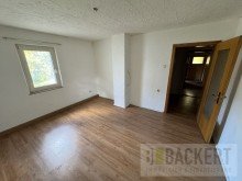 Schlafzimmer DG Sanierungs-Schn�ppchen in Altenkunstadt - Maineck: Liebe auf den zweiten Blick!