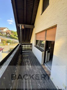 Balkon DG Ger�umiges Ein- bis Zweifamilienhaus im Herzen von Untersteinach