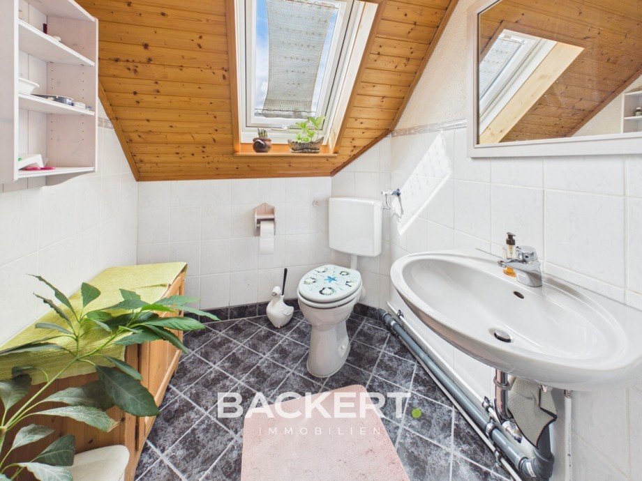 Badezimmer DG Einfamilienhaus Altenkunstadt