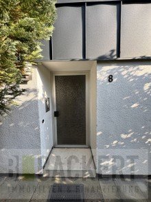 Eingangsbereich Wohnen auf einer Ebene! Modernisierter Bungalow in Kulmbach-Weiher