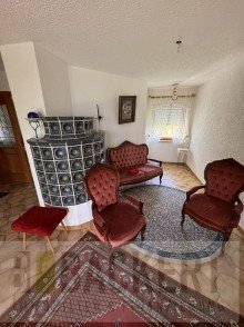 Flurbereich EG mit Kachelofen Gro�es Wohnhaus mit Einliegerwohnung und tollem Garten in BT-Oberpreuschwitz!
