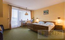 Doppelzimmer Etabliertes Gasthaus mit Fremdenzimmern, Nebengeb�ude und viel Grund sucht Wirtsleute!