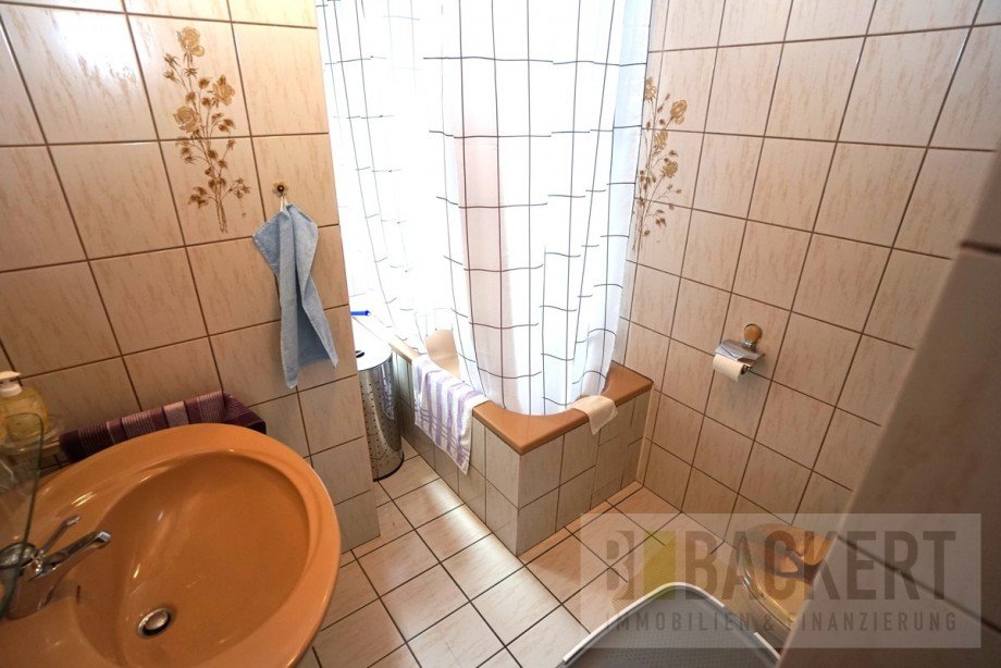 Badezimmer EG Zweifamilienhaus Kronach
