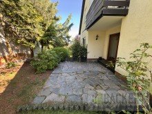 Seitliche Terrasse Gro�es Wohnhaus mit Einliegerwohnung und tollem Garten in BT-Oberpreuschwitz!