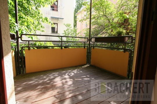 Balkon zum Innenhof Etagenwohnung M�nchen