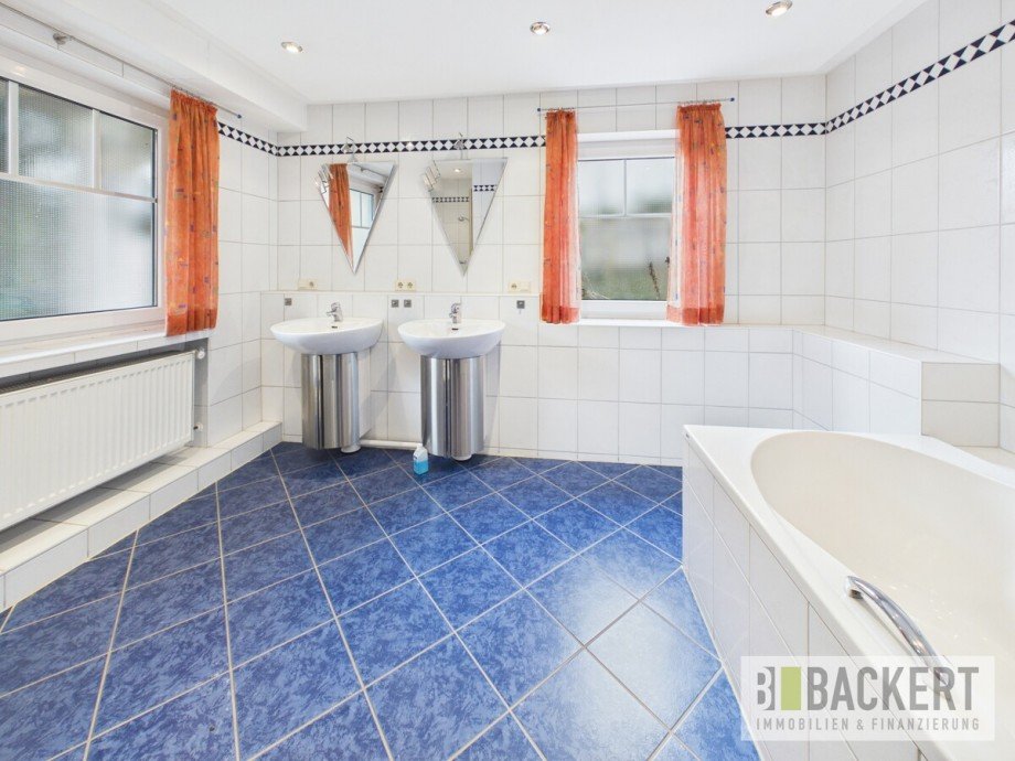 Badezimmer EG Einfamilienhaus Kulmbach / Mangersreuth