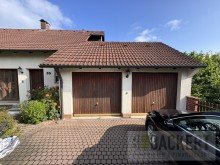Doppelgarage Gro�es Wohnhaus mit Einliegerwohnung und tollem Garten in BT-Oberpreuschwitz!